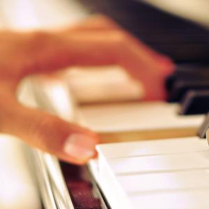 玩男中初学生J8
